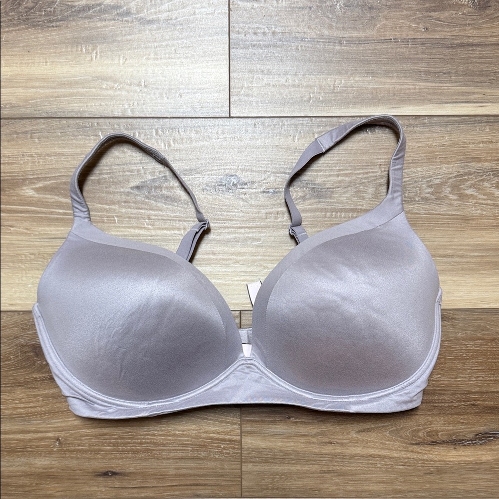 Victoria's Secret Light Gray Bra